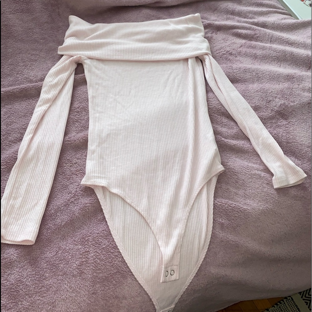 Off the shoulder pink ribbed bodysuit